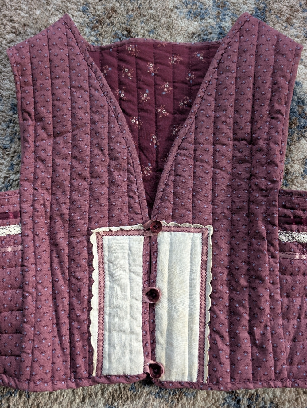 Vintage 70’s, quilted patchwork, handmade Reversible Vest / fits Small/Medium